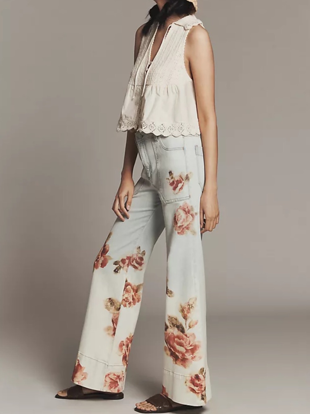 The Rylan Relaxed High-Rise Jeans by Pilcro - Picture 3 of 7